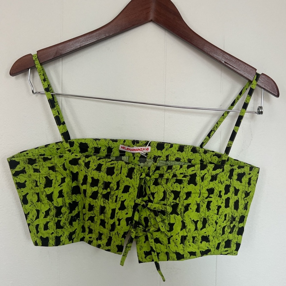 HELENAMANZANO
Green Isleta Camisole